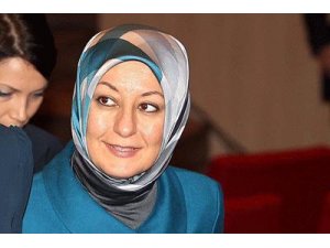 HAYRÜNNİSA GÜL'ÜN SÖZLERİ TWİTTER'I BÖYLE SALLADI