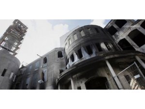 CAMİYE GİRİP KURAN YAKTILAR