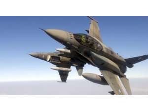 ABD 14 IŞİD HEDEFİNİ VURDU