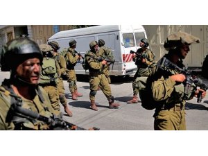 İSRAİL, HAMAS KOMUTANININ AİLESİNİ KATLETTİ