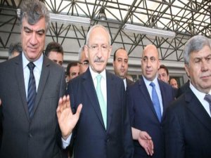 CHP KULİSLERİ HAREKETLENDİ