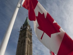 İSRAİL'E 300 BİN KİŞİLİK ŞOK