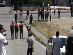 ANKARA'DA SİLAHLI ÇATIŞMA