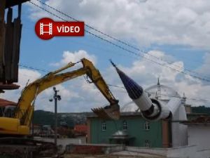 Minare Böyle Yıkıldı