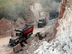 PKK AKP'Lİ BAŞKANIN ŞANTİYESİNİ BASTI