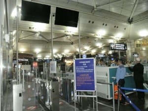 ATATÜRK HAVALİMANI'NA BİYOMETRİK GEÇİŞ SİSTEMİ YERLEŞTİRİLDİ