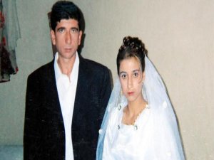 EŞİNİ ZIPKINLA ÖLDÜRDÜ