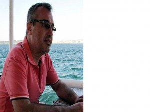 TELEFONDA AKP'Yİ ELEŞTİREN GAZETECİ GÖZALTINA ALINDI