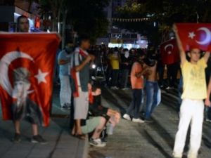 Protestoculara Rüşvet Teklifi