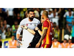 'PİTBULL'LARI VOLKAN'DAN DAHA ÇOK SEVİYORUM'