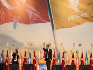 DAVUTOĞLU, HERKESİ ARAMA MOTORLARINA KOŞTURDU