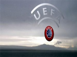 UEFA YILIN FUTBOLCUSUNU SEÇTİ