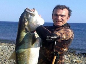 BALIK AVINA GİDEN ÖĞRETMEN KAYIP