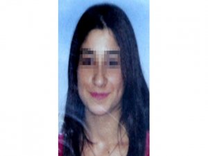 TACİZ ETTİ, BIÇAKLANDI