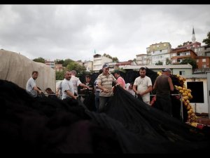 AV YASAĞI BİTİYOR BALIKÇILAR DENİZE AÇILIYOR