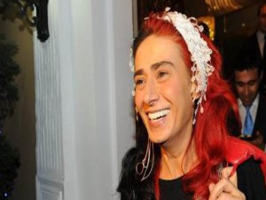 YILDIZ TİLBE O YORUMLARA İSYAN ETTİ