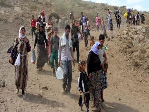 1500 EZİDİ 10 SAAT BOYUNCA BÖYLE YÜRÜDÜ