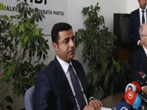 DEMİRTAŞ'TAN BAĞIMSIZ KÜRT DEVLETİ AÇIKLAMASI