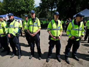 BAŞI KESİK KADIN CESEDİ BULUNDU