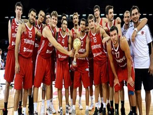 12 DEV ADAM'DAN BÜYÜK ADIM! ÇEYREK FİNALDEYİZ!