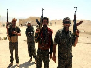 KÜRTLERLE ESAD KARŞITLARI IŞİD’E KARŞI BİRLEŞTİ