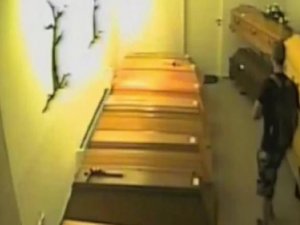 DİNDAR ADAM BUNU YAPAR MI