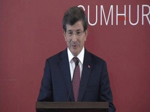 DAVUTOĞLU’NDAN KÜFLENMİŞ ESPİRİ