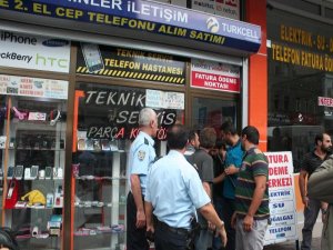 SURİYELİLER İLE ESNAF ÇATIŞTI 3 AĞIR 9 YARALI