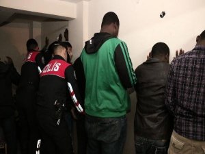 İSTANBUL'DA DÜN GECE 15 BİN POLİS İLE NE YAPILDI