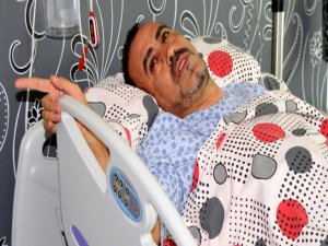 ÜNLÜ SANATÇI  KAZA GEÇİRDİ HASTANEYE KALDIRILDI