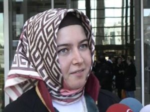 Türbanlı Avukatı Karşısında Gören Hakim Ne Yaptı?