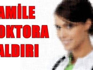 7 Aylık Hamile Doktorun Karnına..