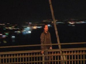 BOĞAZİÇİ KÖPRÜSÜNDE İNTİHAR GİRİŞİMİ