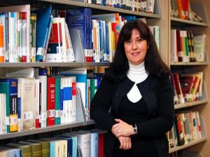 SAHİPSİZ HAYVANLARI ÖLDÜRMEK SADECE 'KABAHAT'