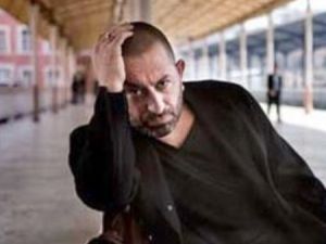 Cem Yılmaz'dan Başbakan'a 'kalpsiz' benzetmesi