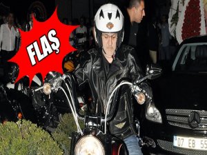 ÜNLÜ SANATÇI MOTOSİKLET KAZASI GEÇİRDİ