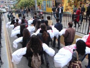 KADIKÖY'DE "KEFENLİ" IŞİD PROTESTOSU