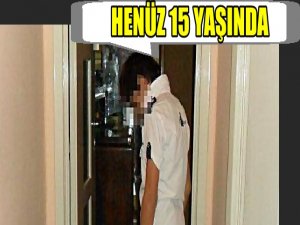 15 YAŞINDA ÇOCUK ANNESİNİN SEVGİLİSİNİ ÖLDÜRDÜ