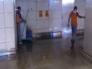 ATATÜRK HAVALİMANI'NI LAĞIM SUYU BASTI