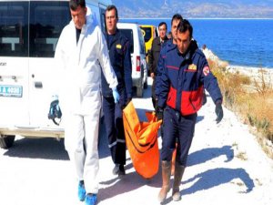 EŞİ KAYBOLDU DEDİ GÖLDE CESEDİ BULUNDU
