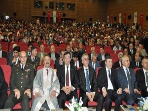 BAKAN YILMAZ'A ÖĞRENCİLERDEN BÜYÜK ŞOK