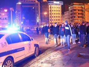 GALATASARAY VE DORTMUND TARAFTARI ARASINDA GERGİNLİK