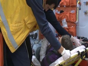 BONZAİ KULLANAN GENÇ KOMAYA GİRDİ