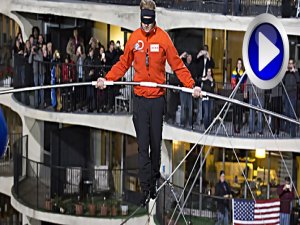 İP ÜZERİNDE DÜNYA YÜRÜME REKORUNU BÖYLE KIRDI