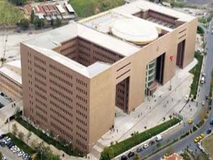 ADLİYEDE BİR ACAYİP FİRAR