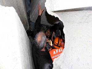 POLİSİ ARADI, ÖLÜMDEN DÖNDÜ