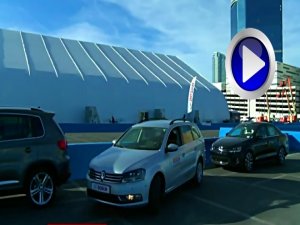 ARACINI PARK ETMEKTE ZORLANANLAR İZLESİN