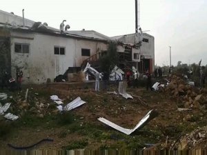 ANTALYA'DA FABRİKA'DA PATLAMA 2 ÖLÜ ÇOK SAYIDA YARALI