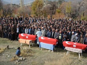 İŞTE ÜLKEYİ YÖNETENLERİ UTANDIRMAYAN TÖREN