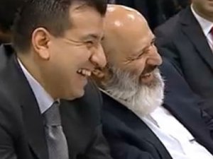 STAR VE AKŞAM'DA AKP'YE PATRON DEPREMİ